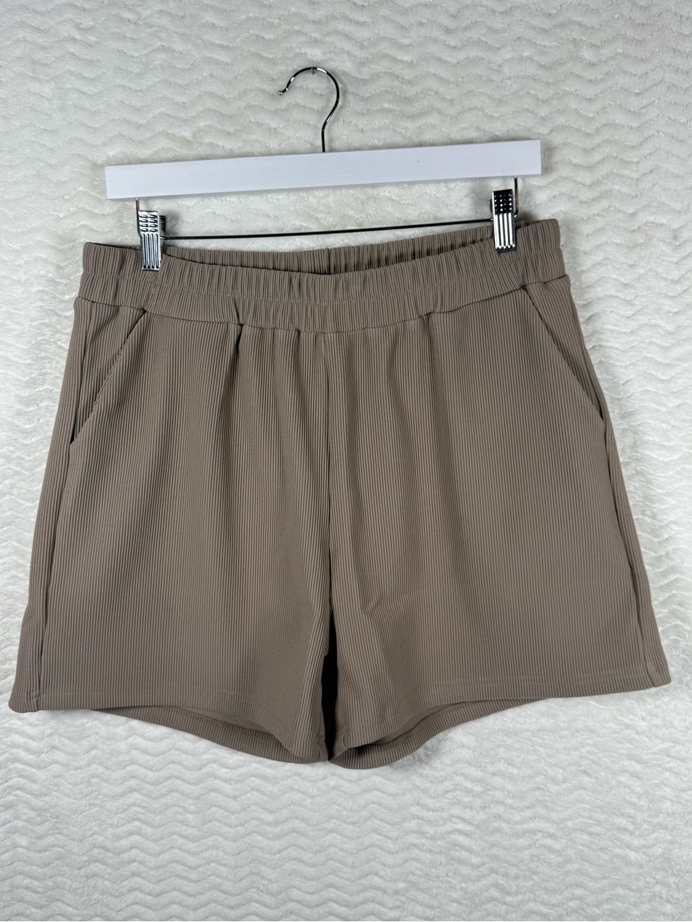 Zenana Outfitters Taupe Ribbed Neck Lounge Top & Bottom. Size Large 🧡 - Picture 11 of 17